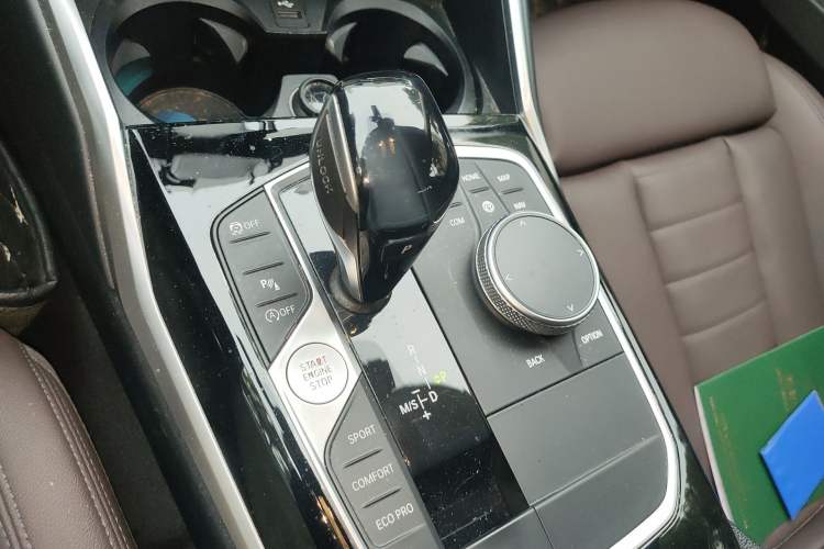 Used BMW 3 Series 2020 320i Sport Package
