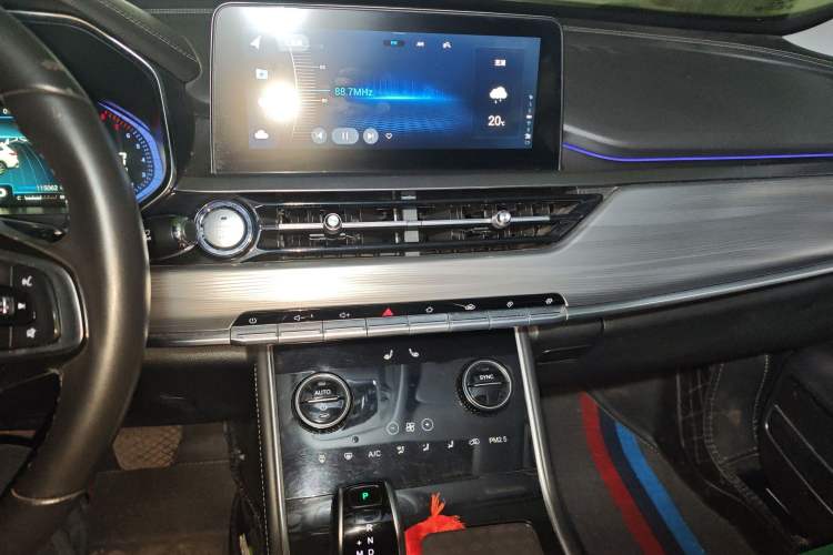 Used Chery Tiggo 8 2020 Revised Version 290TGDI Automatic Luxury Edition Audio And AC Panel