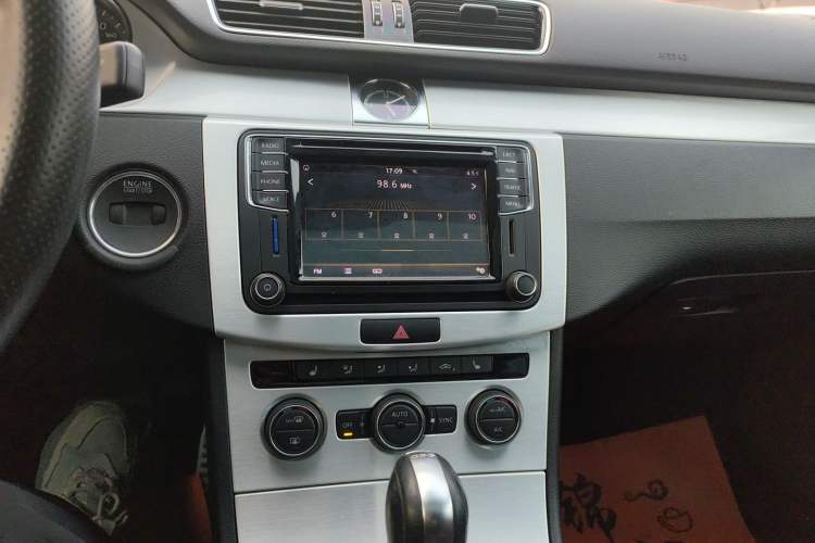 Used Volkswagen FAW-Volkswagen CC 2016 1.8TSI Luxury Model