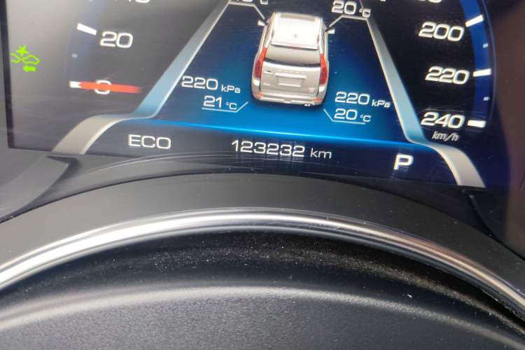 Used Haval H9 2017 2.0T Gasoline 4x4 Prestige Model 7 Seats
