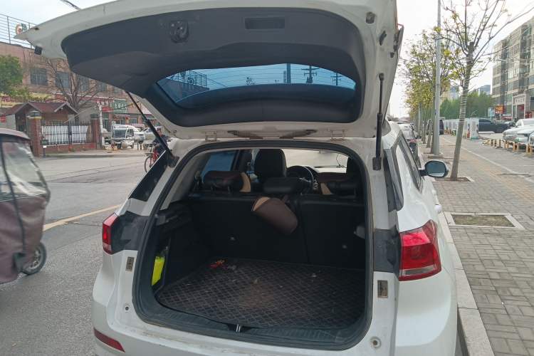 Used Haval H6 Coupe 2020 Smart Connect Version 1.5T Automatic Two-Wheel Drive Elite Model Trunk