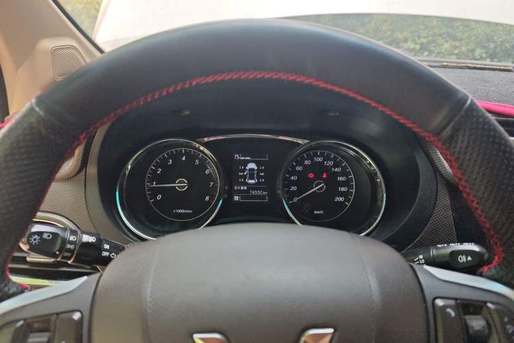 Used Wuling Hongguang 2016 1.5L S1 Deluxe Model China V-standard