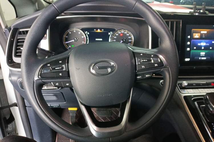 Used GAC Trumpchi M8 2023 Lingxiu Series 390T Luxury Edition
