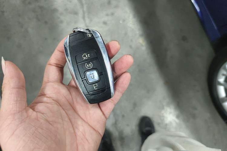 Used Lincoln MKZ 2017 2.0T Luxury Edition