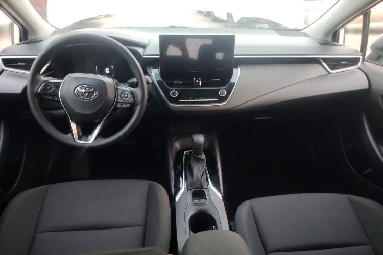 Used Toyota Levin 2024 Smart Electric Hybrid Dual-Engine 1.8L Leading Edition Center Console