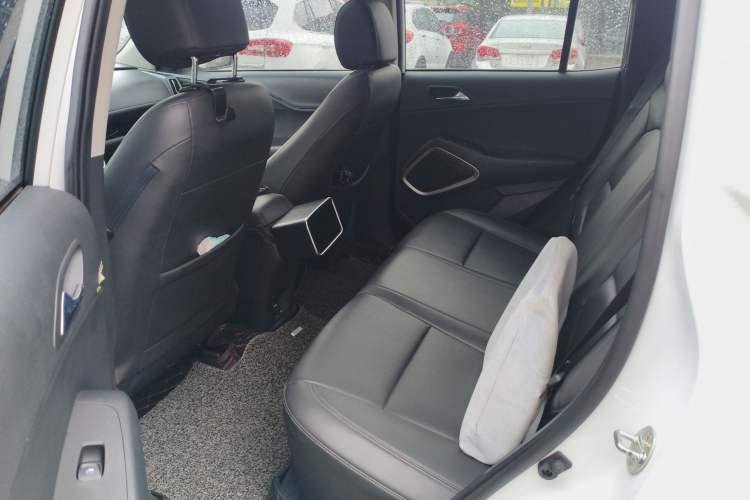 Used Hyundai ix35 2019 2.0L Automatic 2WD Zhiyong·Changxiang Edition China V Standard Left Rear Seat