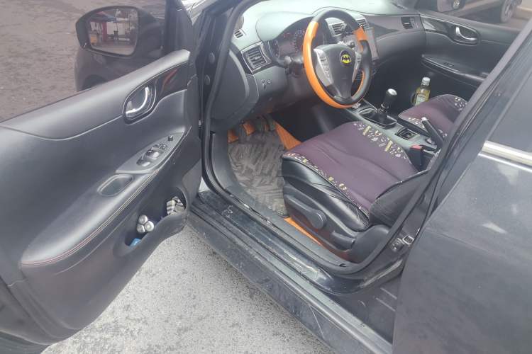 Used Nissan Tiida 2011 1.6T Manual Xuan Dong Edition