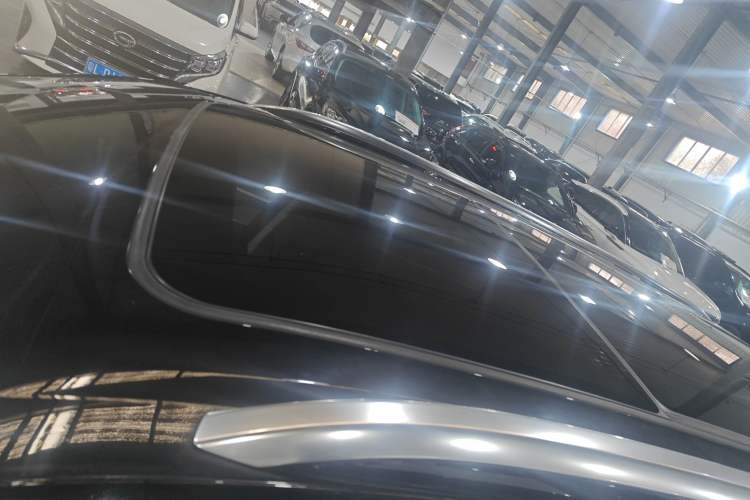 Used Buick Envision 2022 Encore Plus 652T Five-Seat Luxury Model