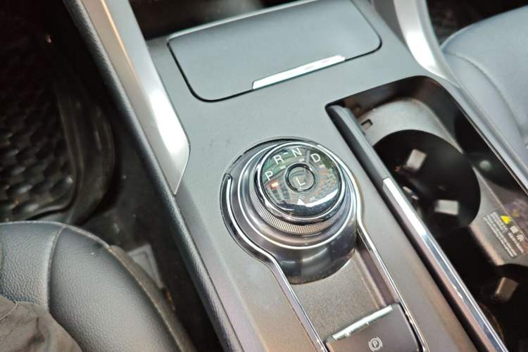 Used Ford Mondeo New Energy 2018 2.0 PHEV Smart-Controlled Fashion Edition China VI Standard
