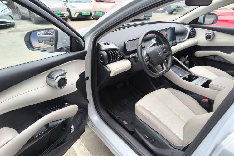 Used BYD Yuan PLUS 2025 Intelligent Driving Version 510 KM Beyond-Grade Edition
