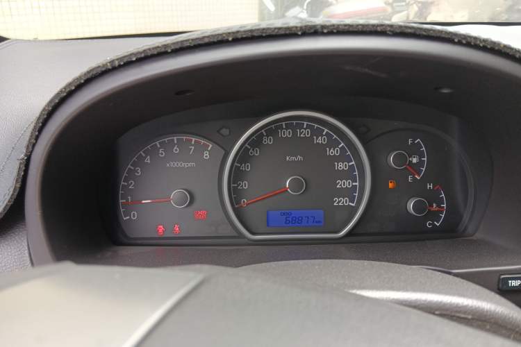 Used Hyundai Celesta 2011 1.6L Manual Comfort Edition Instrument Cluster