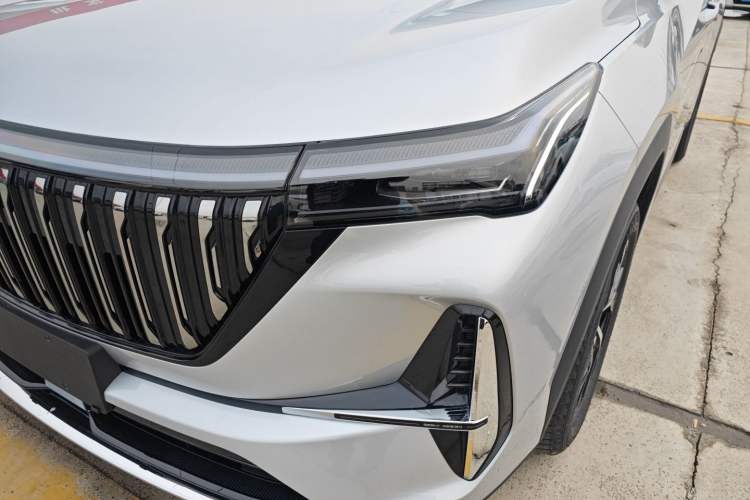 Used Geely Auto FX11 2025 4th Generation 1.5TD DCT – The Start