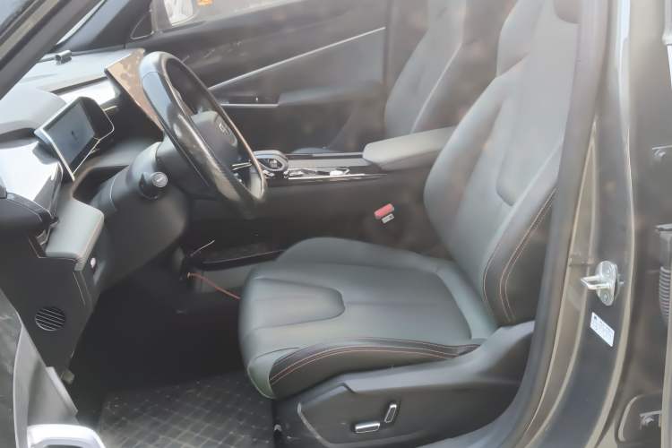 Used Geely Auto Emgrand X7 Sport 2024 1.5TD Dragon Edition Left Front Seat