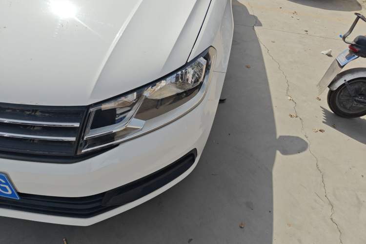 Used Volkswagen Santana 2019 1.5L Manual Fashion Edition China VI Standard Left Front Headlight
