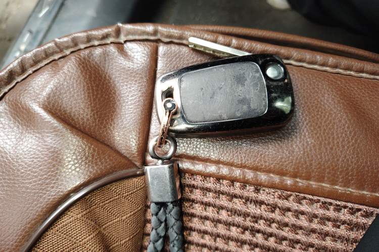 Used Chevrolet Cruze 2013 1.6L SL Sunroof Edition MT
