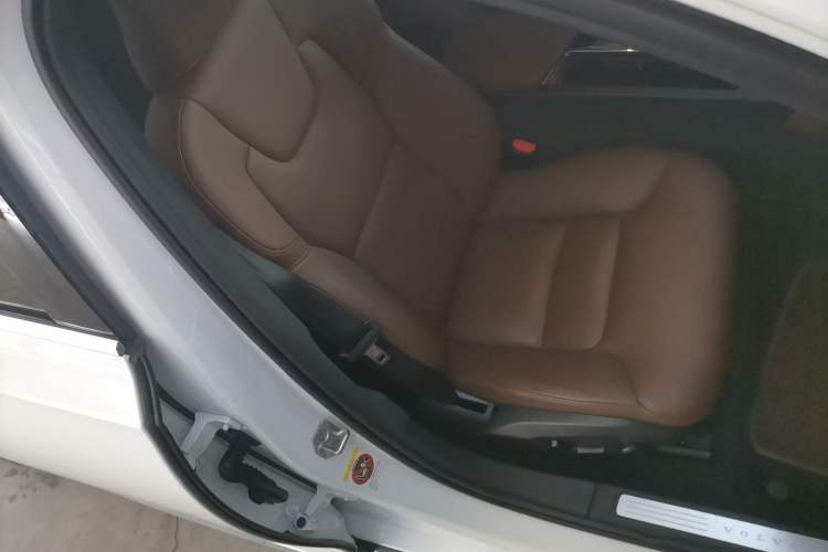 Used Volvo S90 2021 B5 Zhiyi Luxury Edition