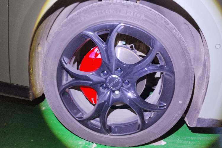 Used BYD Seal 06GT 2025 550 All-Wheel-Drive Heatwave Edition
