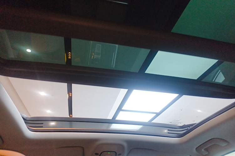 Used Audi Q7 2024 55 TFSI quattro S line Sport model
