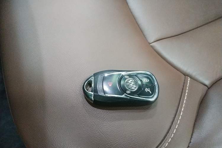 Used Buick Envision 2018 28T Four-Wheel Drive Luxury Model
