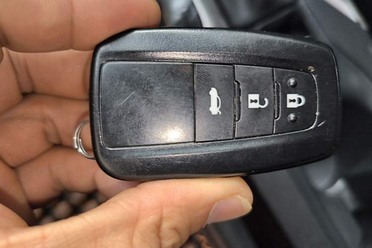 Used Toyota Corolla 2019 1.2T S-CVT GL-i Elite Edition Vehicle Key