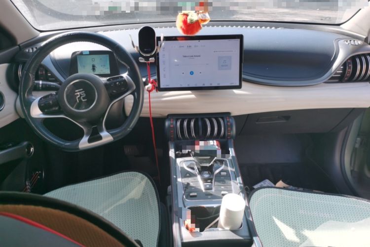 Used BYD Yuan PLUS 2022 510 km Flagship Version Center Console