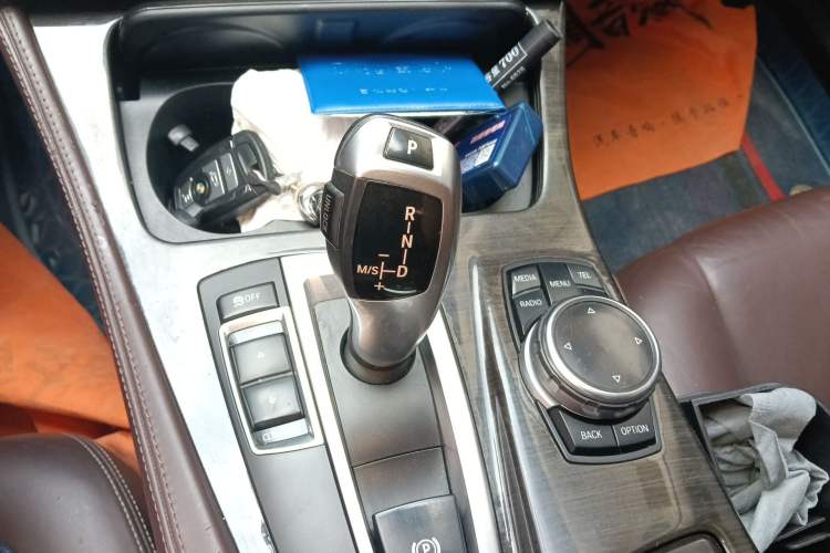 Used BMW 5 Series 2014 525Li Luxury Design Package