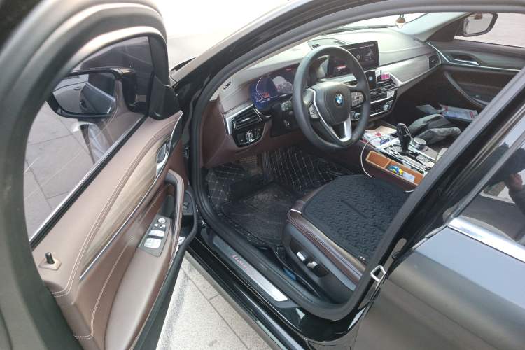 Used BMW 5 Series 2020 530Li Leading Edition Luxury Package
