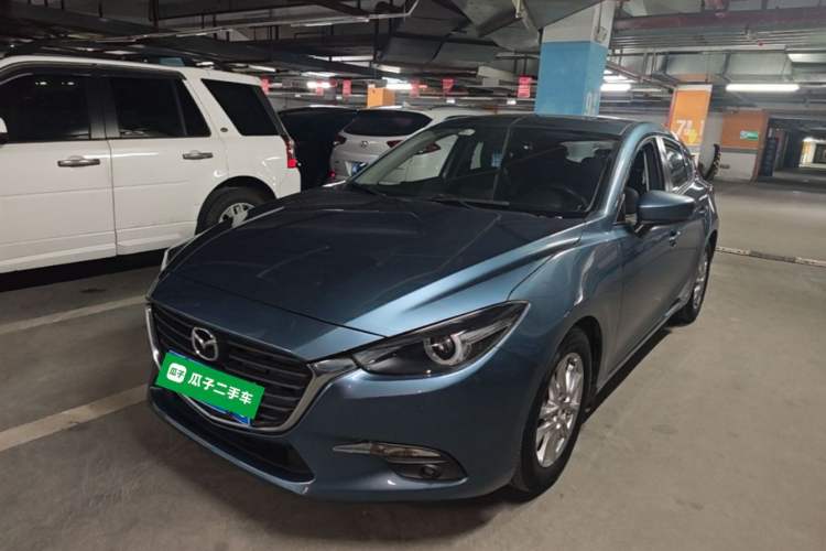 Used Mazda 3 Axela 2017 Hatchback 1.5L Automatic Luxury Model Emission Standard China V