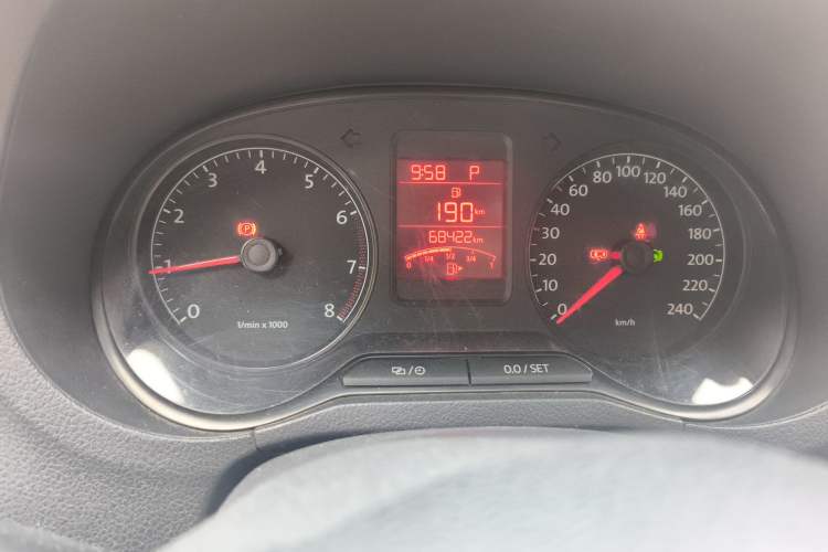 Used Volkswagen Polo 2012 1.6L Cross Polo Automatic Transmission Instrument Cluster