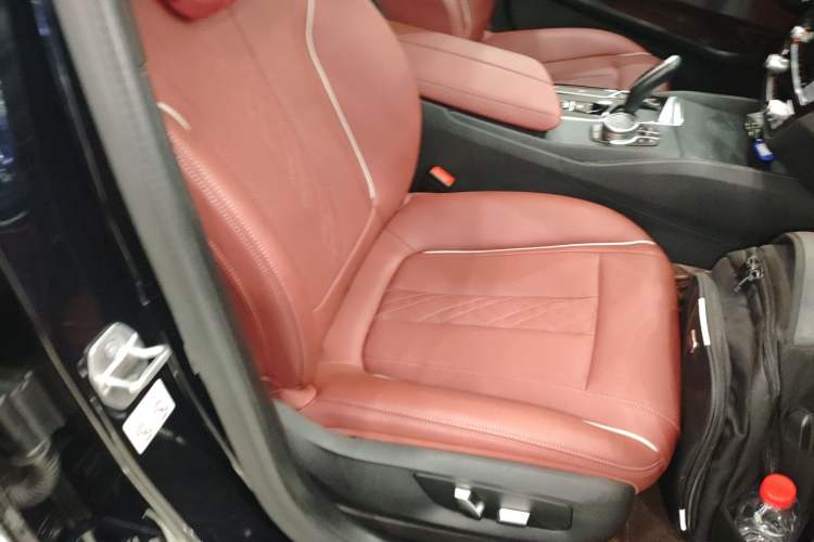 Used BMW 5 Series 2022 Restyled 530Li Leading Edition M Sport Package