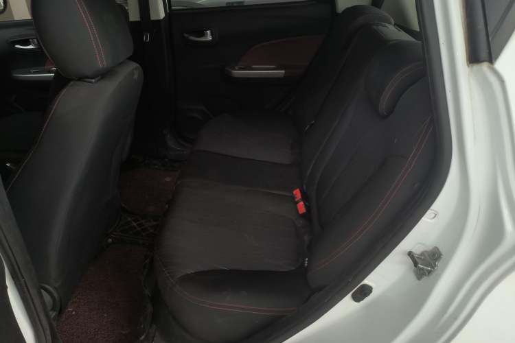 Used Changan Benni 2015 1.4L IMT Prestige Model China V Standard