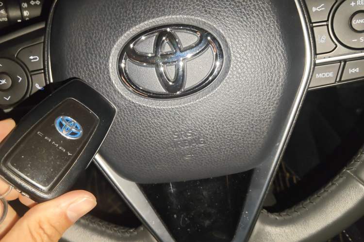 Used Toyota Camry 2021 Dual-Motor 2.5 HGVP Leading Edition Vehicle Key