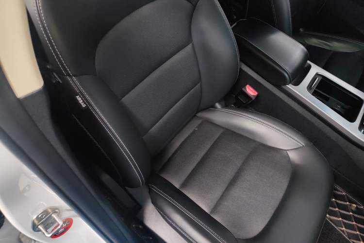 Used Geely Auto Emgrand GL 2019 1.4T CVT Elite Smart Edition Right Front Seat