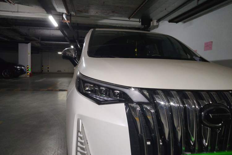 Used GAC Trumpchi M6 2023 PRO 270T DCT Luxury Edition Right Front Headlight