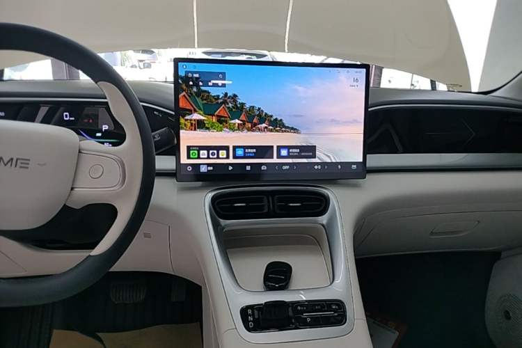 Used Geely Galaxy Geome 2025 310km Dream Edition Audio And AC Panel