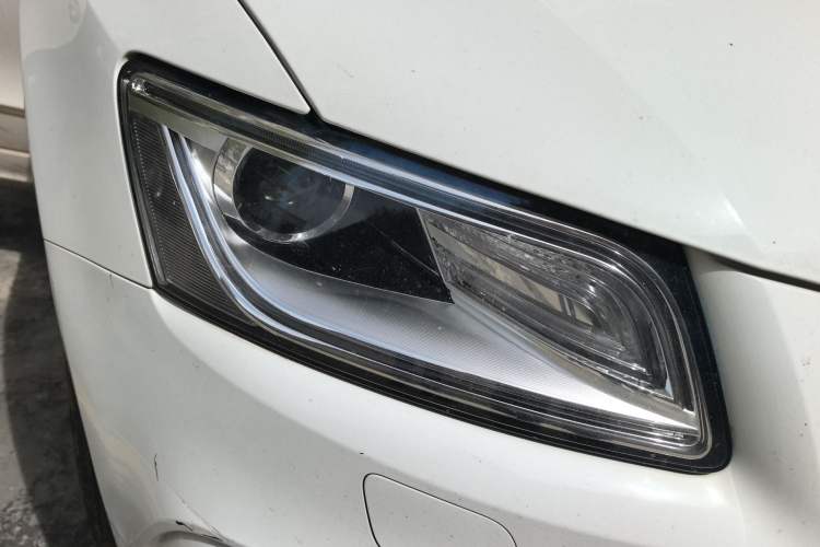 Used Audi Q5 2017 Plus 40 TFSI Ambition Model