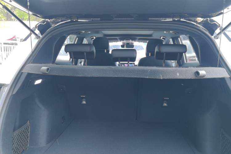 Used Geely Auto Coolray 2019 Sport Model 260T DCT Battle China V Standard Trunk