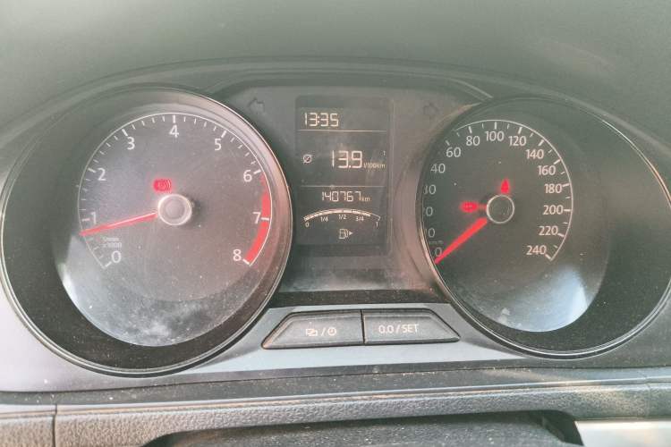 Used Volkswagen Lavida 2017 1.6L Manual Fashion Edition
