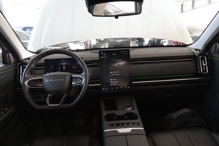 Used Chery Explore 06 C-DM 2024 Luxury Model