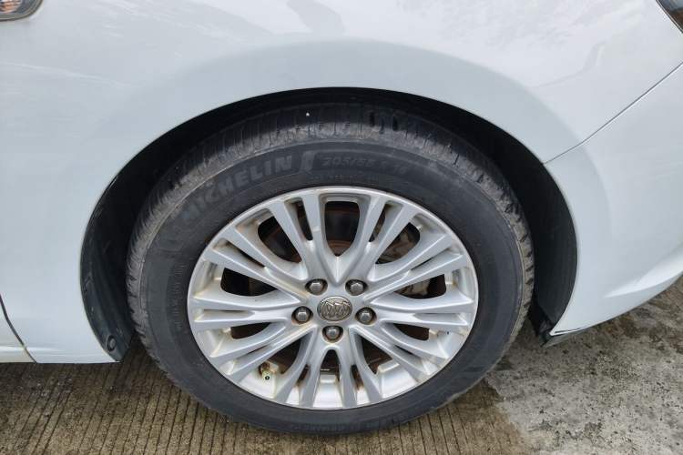 Used Buick GT 2016 15N Manual Elite Edition
