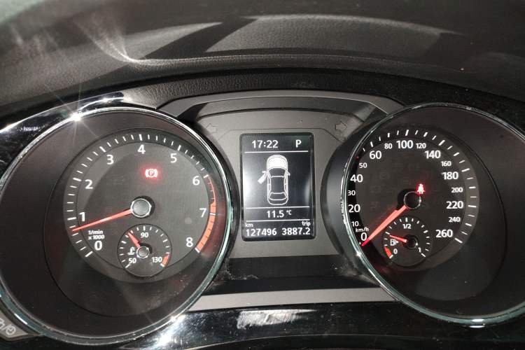 Used Volkswagen Sagitar 2017 180TSI Automatic Luxury Edition