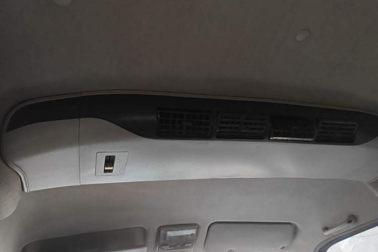 Used CHANGAN KAICHENG Taurus 2013 1.2L Comfort Model
