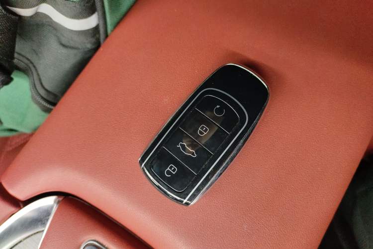 Used Chery Tiggo 7 PLUS 2023 Revised 1.6 TGDI DCT Flagship Edition
