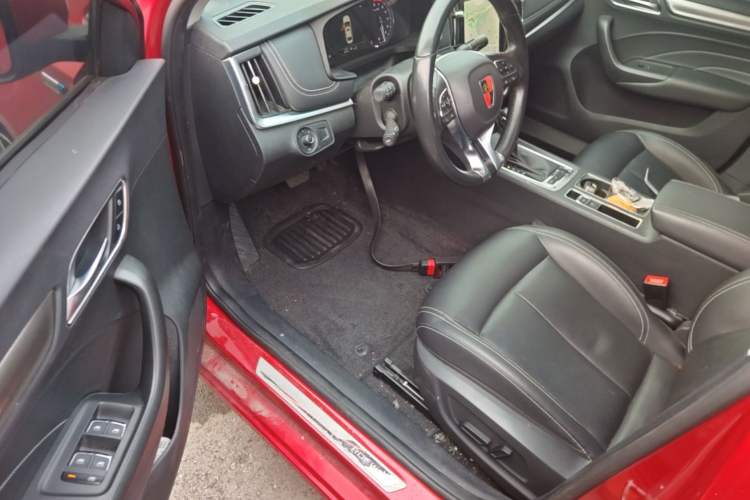 Used Roewe i6 2017 20T Automatic Internet ZhiZun Edition Driver Seat