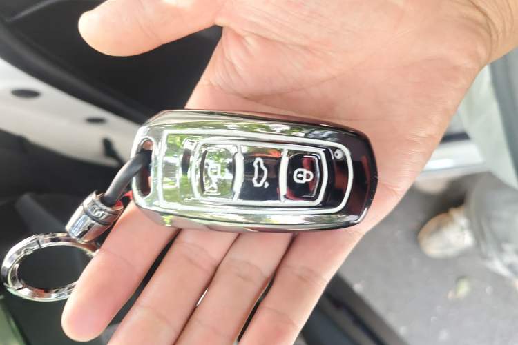 Used Geely Auto Emgrand GT 2016 2.4L Comfort Version