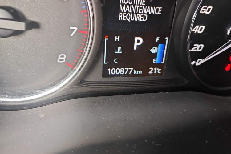 Used Mitsubishi Outlander 2019 2.0L Two-Wheel Drive Comfort Edition 5 Seats China V Standard Odometer Close Up