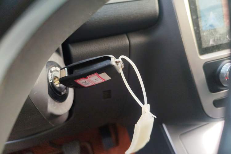 Used JAC T6 2020 2.0T Diesel Two-Wheel-Drive Elite Version Long Wheelbase China VI Emission Standard HFC4DB2-2E