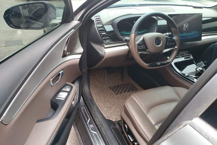 Used BYD Han 2020 EV Long-Range Luxury Model