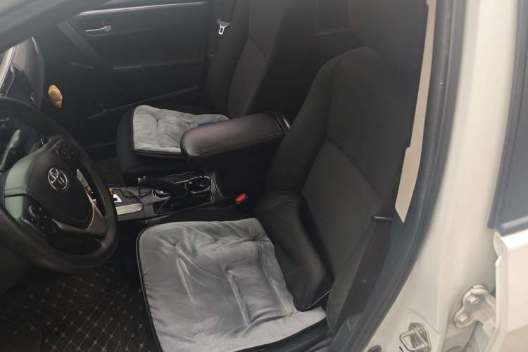 Used Toyota Levin 2016 1.6G CVT Elite Edition Left Front Seat