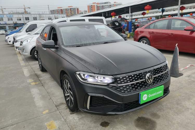 Used Volkswagen Lavida 2023 300TSI DSG Starry Full-Comfort Edition
